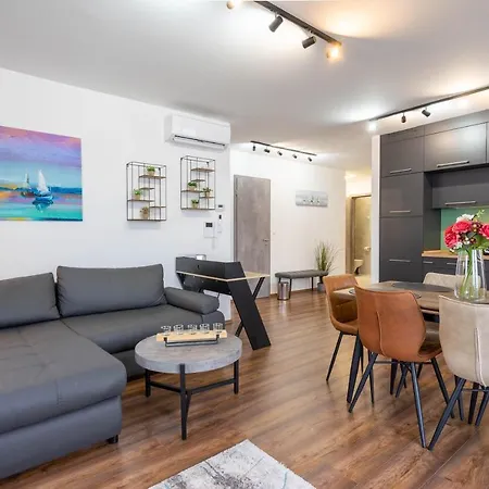 Lakeview 305 Beachfront شقة Fonyód