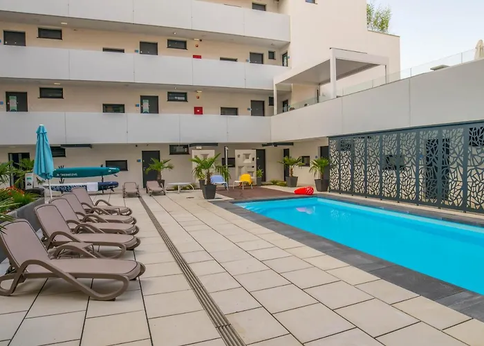 Lakeview 305 Beachfront شقة